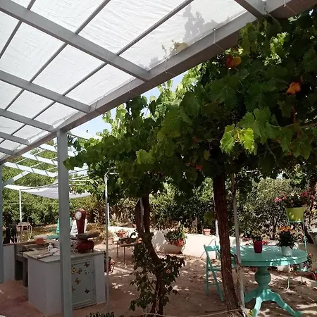 بيت ضيافة La Dimora Di Nonno Nuccio راغوزا